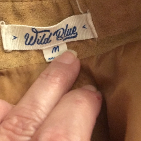 Sadie Robertson mini skirt - Picture 6 of 11